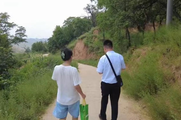 È¥Íù°×Ô¾»¨¼ÒµÄ·ÉÏ È¥Íù°×Ô¾»¨¼ÒµÄ·ÉÏ