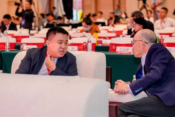 tyc41183Ì«Ñô³É¼¯ÍÅÖÆÒ©¶Ê³¤ÀîÀ¥ÊÜÑû³öϯ¿ªÄ»Ê½ tyc41183Ì«Ñô³É¼¯ÍÅÖÆÒ©¶Ê³¤ÀîÀ¥ÊÜÑû³öϯ¿ªÄ»Ê½