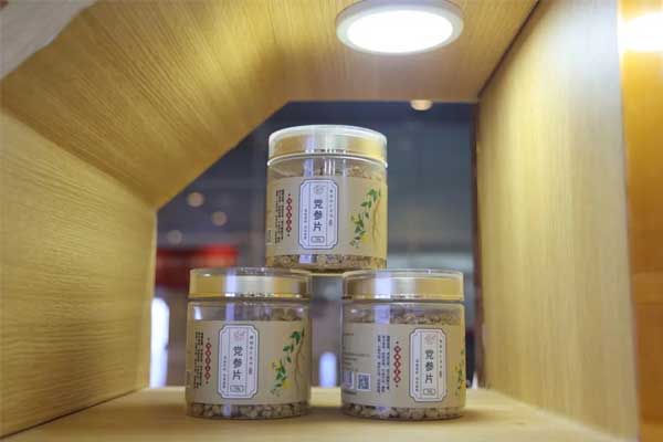 չƷ¡ª¡ª¾«ÖÆÒûƬϵÁРչƷ¡ª¡ª¾«ÖÆÒûƬϵÁÐ